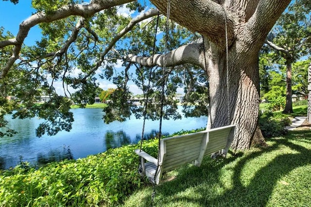 6561 Exeter Court, SEMINOLE