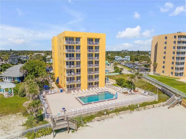 425 S Atlantic Avenue 304, NEW SMYRNA BEACH