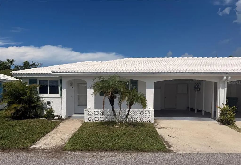 589 Spanish Drive N, LONGBOAT KEY