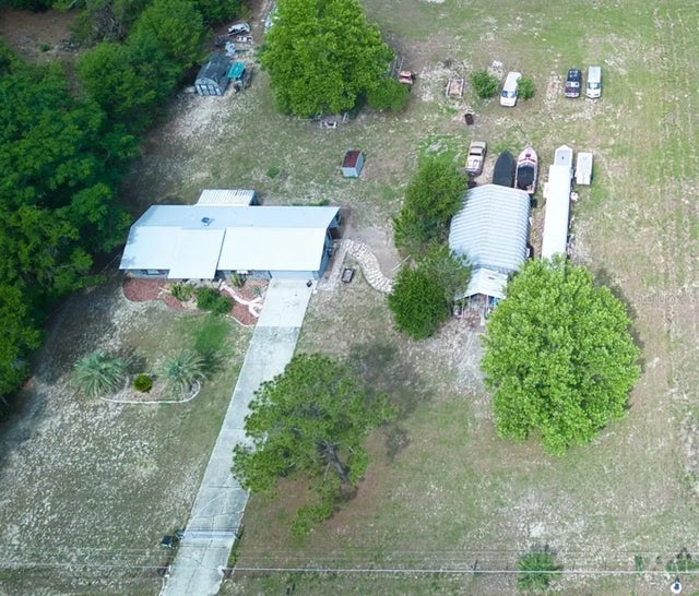 37149 Grays Airport, LADY LAKE