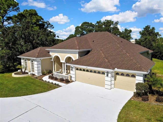 4412 Lake In The Woods Drive, SPRING HILL