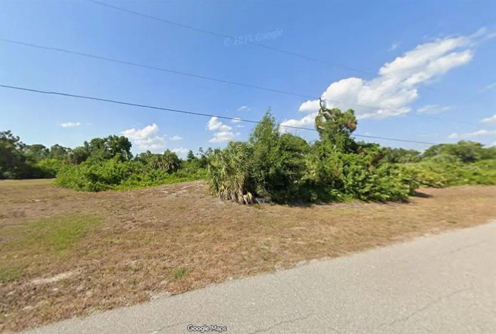 224 Baytree Drive, ROTONDA WEST