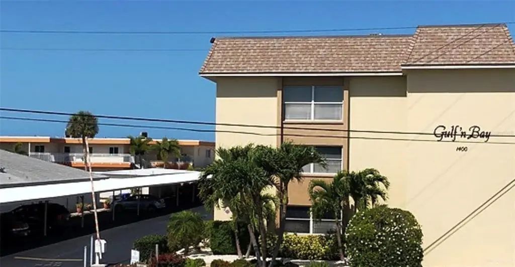 1400 Tarpon Center Drive 202, VENICE