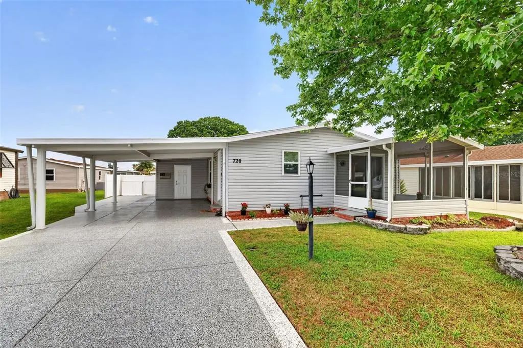 728 Prado Drive, LADY LAKE