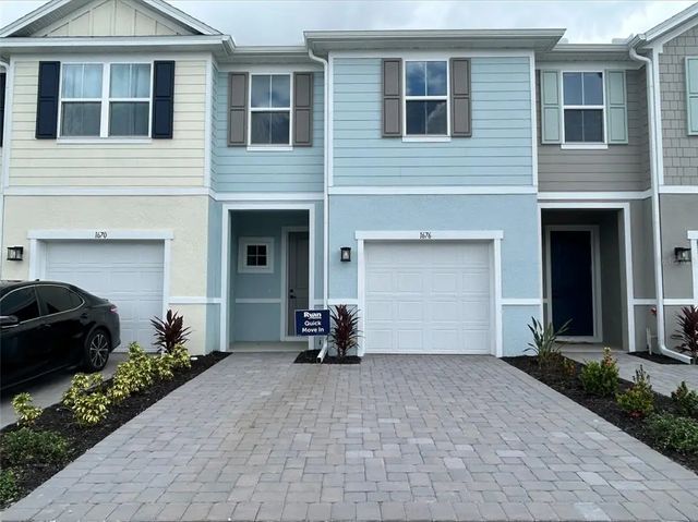 1676 Sweet Sapling Court, DAVENPORT