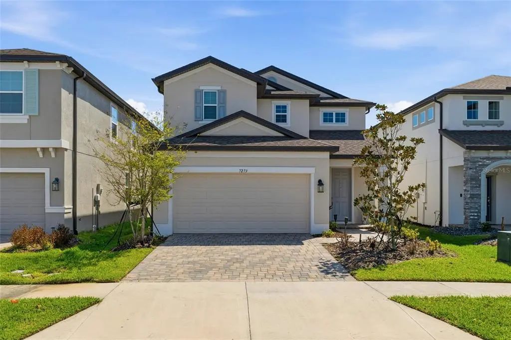 7273 Notched Pine Bend, WESLEY CHAPEL