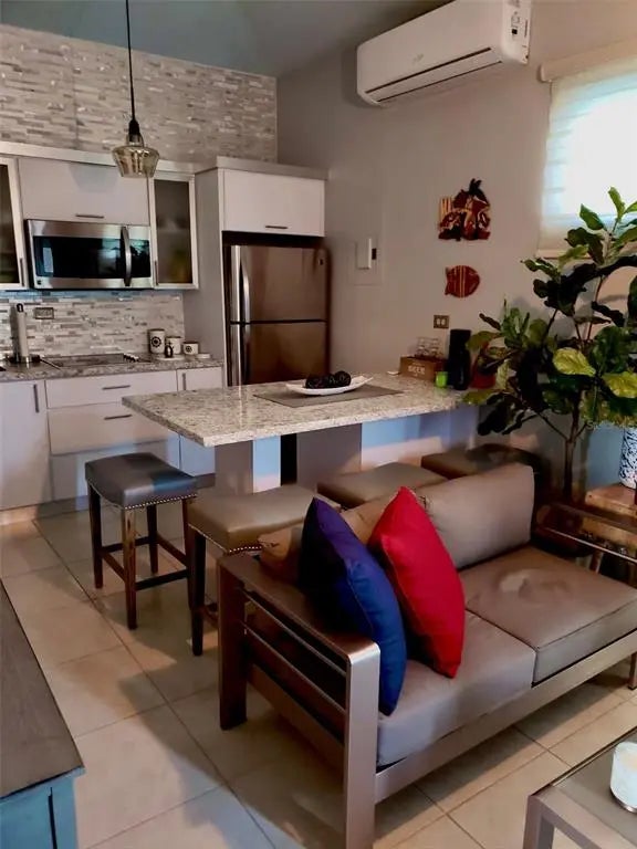 Photo of Listing #PR9115323