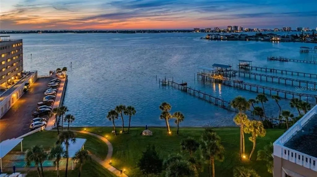 100 Bluff View Drive 207c, BELLEAIR BLUFFS