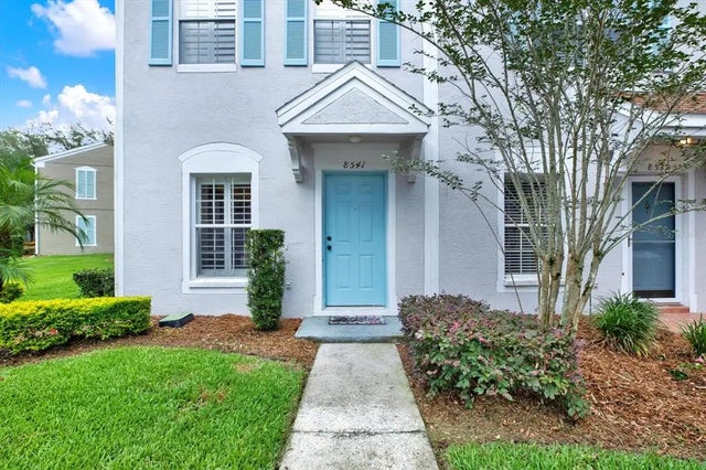 8541 Hunters Key Circle, TAMPA