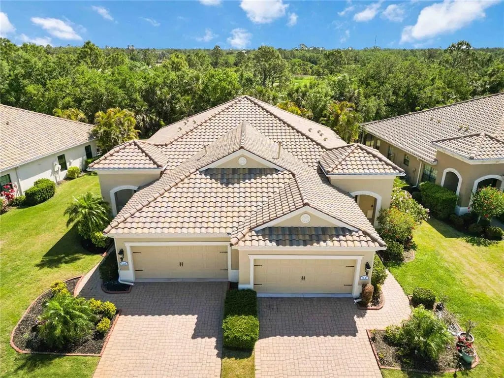 Photo of Listing #C7508261