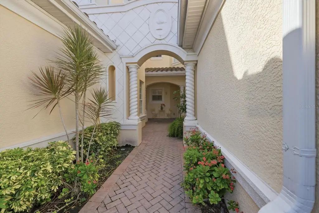 703 Triano Circle 703, VENICE