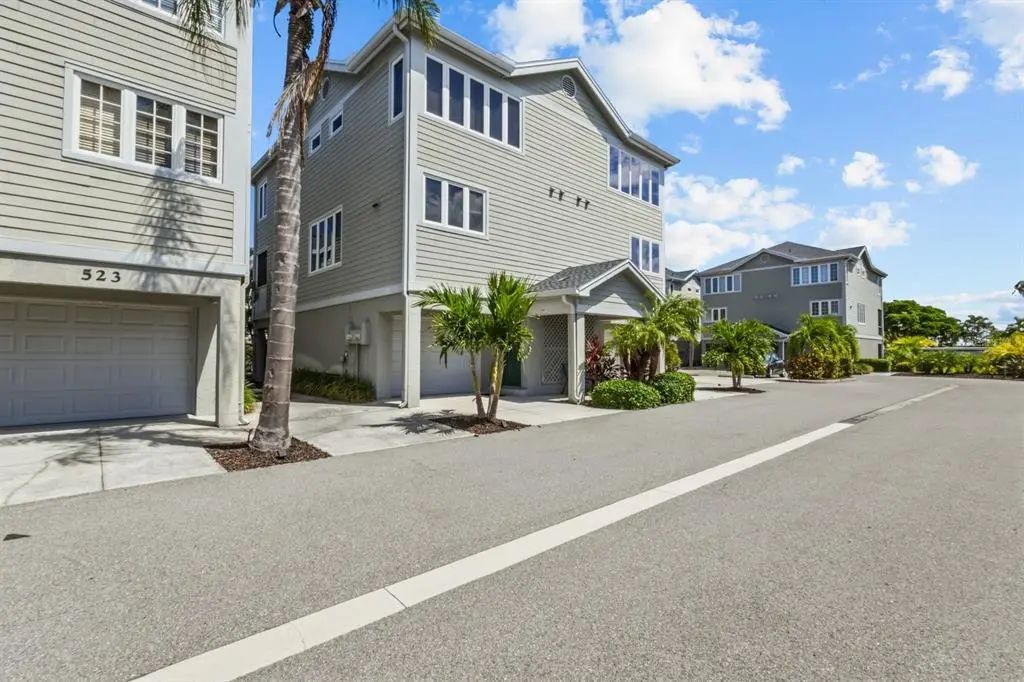 521 Forest Way, LONGBOAT KEY