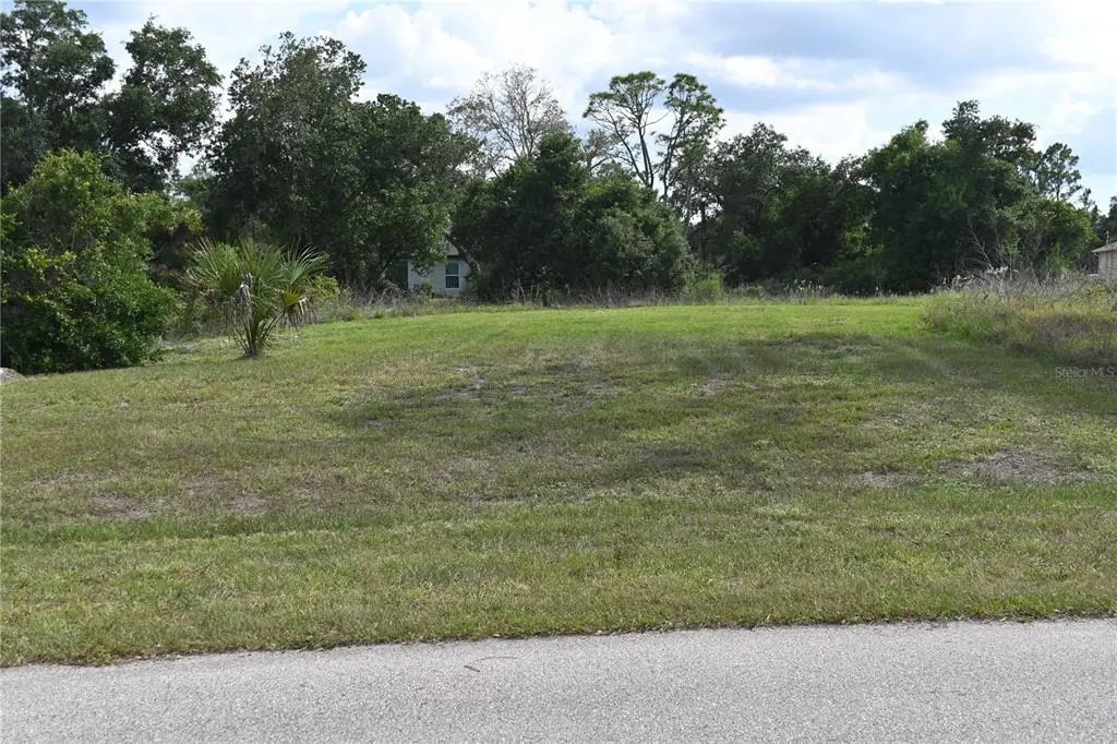 Charmer Lane, NORTH PORT