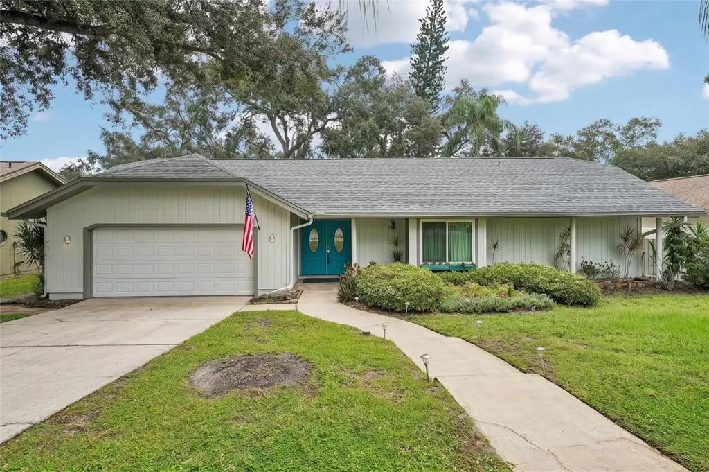 5050 Lake Valencia Boulevard W, PALM HARBOR