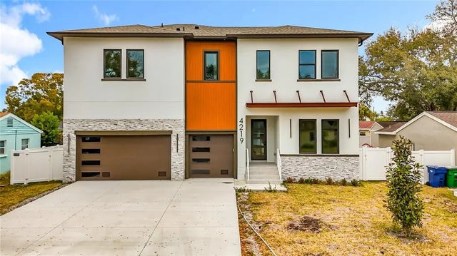 4219 W Bay View Avenue, TAMPA