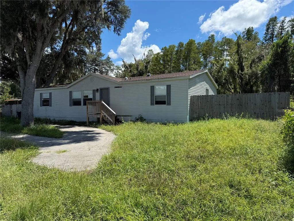 19036 Brewer Road, LAND O LAKES