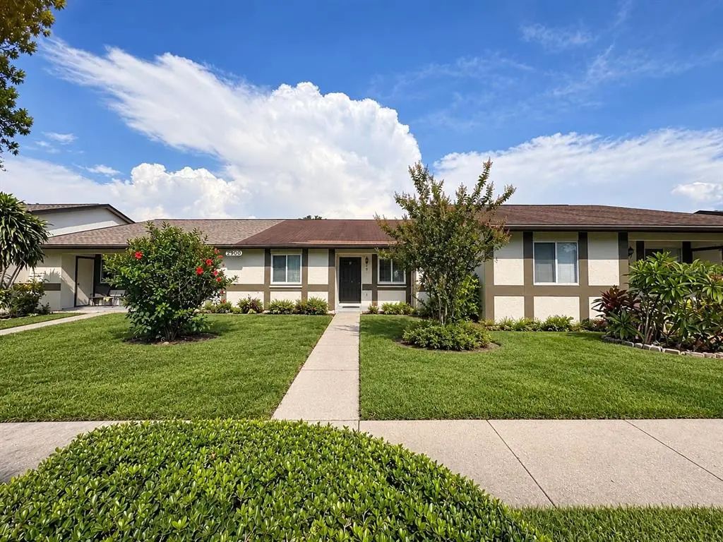 2900 Grovewood Boulevard E C, PALM HARBOR