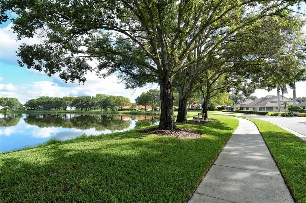 Gulf Shores Realty: 59 e35ac0ce3df11c03b51783ae02a0d096 l