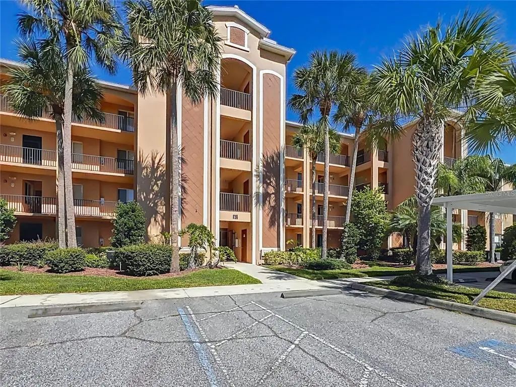 8205 Grand Estuary Trail 403, BRADENTON