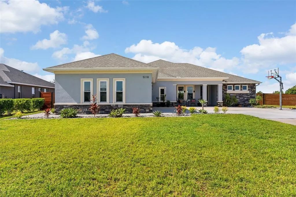 5118 Lake Toscana Drive, WIMAUMA