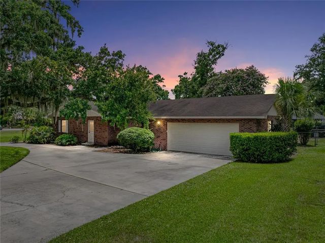 609 W Pipkin Road, LAKELAND