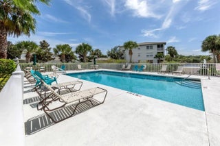 Gulf Shores Realty: 34 f766a2d72da8586d77f39ea621993d95 s