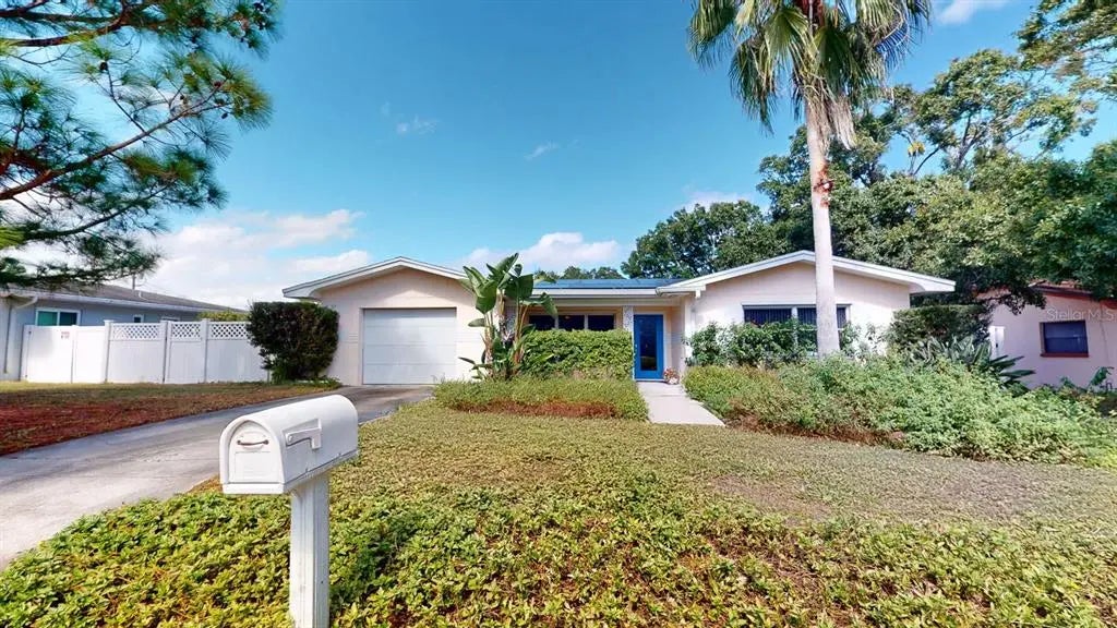 1618 Tuscola Road, CLEARWATER