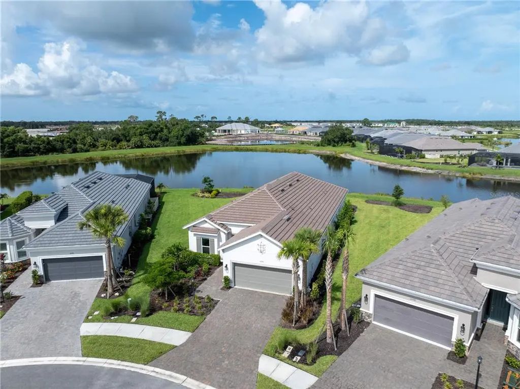 10394 Morning Mist Lane, SARASOTA