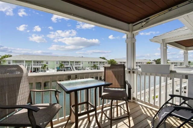 5116 Beach Drive Se D, ST PETERSBURG