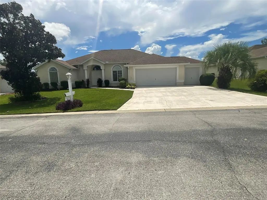 2084 Nw 50th Circle, OCALA