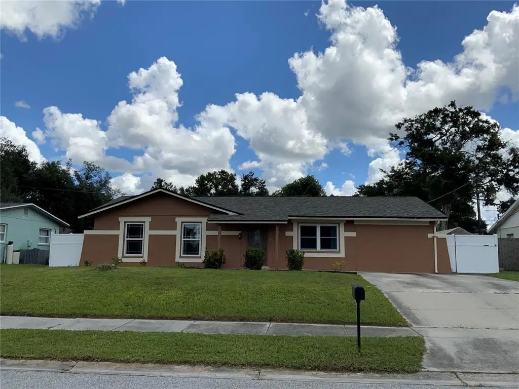 4011 Westminster Drive, SARASOTA