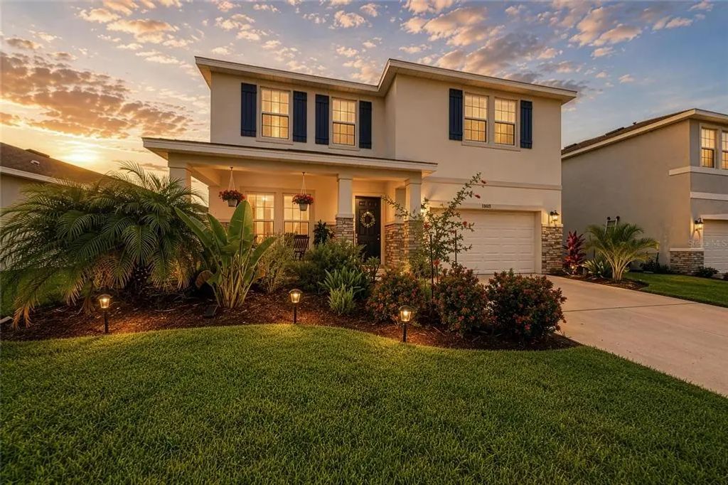 10815 Charlotte Drive, PARRISH
