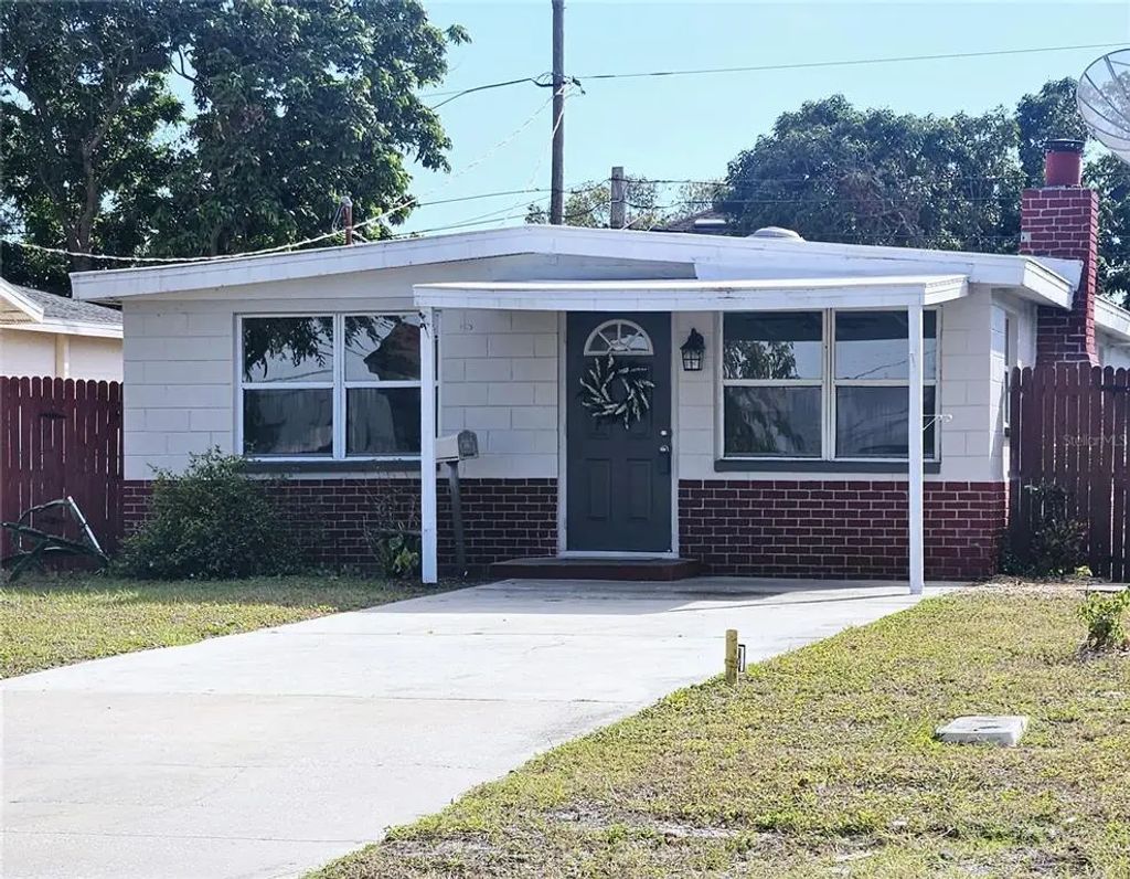 2434 18th Avenue N, ST. PETERSBURG