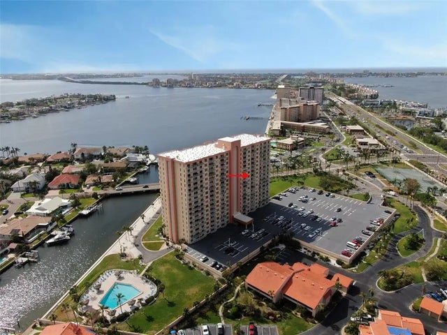 4900 Brittany Drive S 1011, ST PETERSBURG