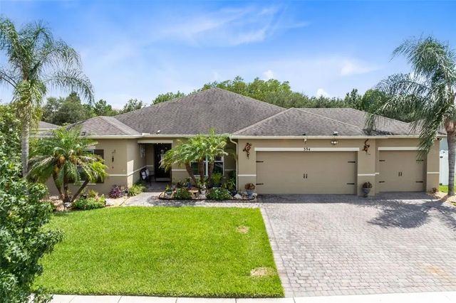 394 Blue Lake Circle, KISSIMMEE