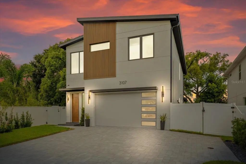 3107 W Beach Street, TAMPA