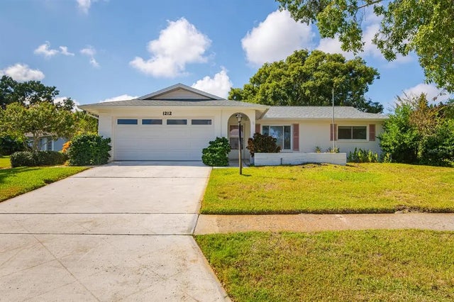 1212 Timberbrooke Drive, PALM HARBOR