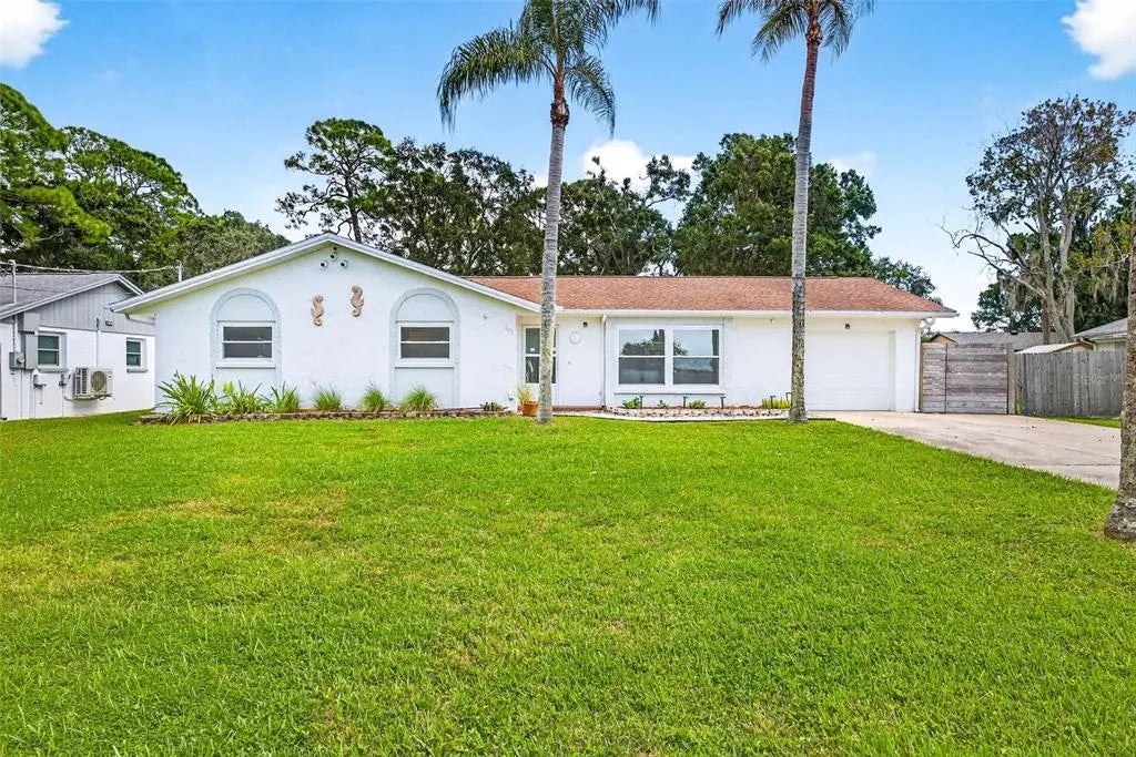 603 Shore Drive E, OLDSMAR