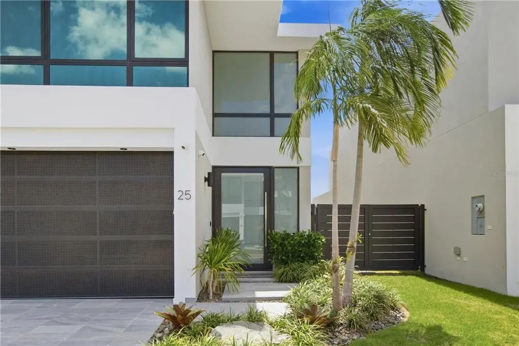 Riviera Parkview # 25, BAYAMON
