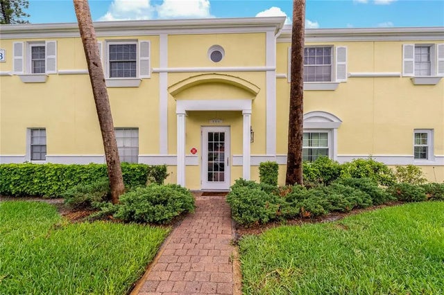 101 Pompano Drive Se C, ST PETERSBURG