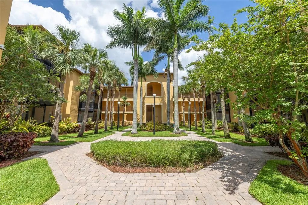 4333 Bayside Village Drive 307, TAMPA