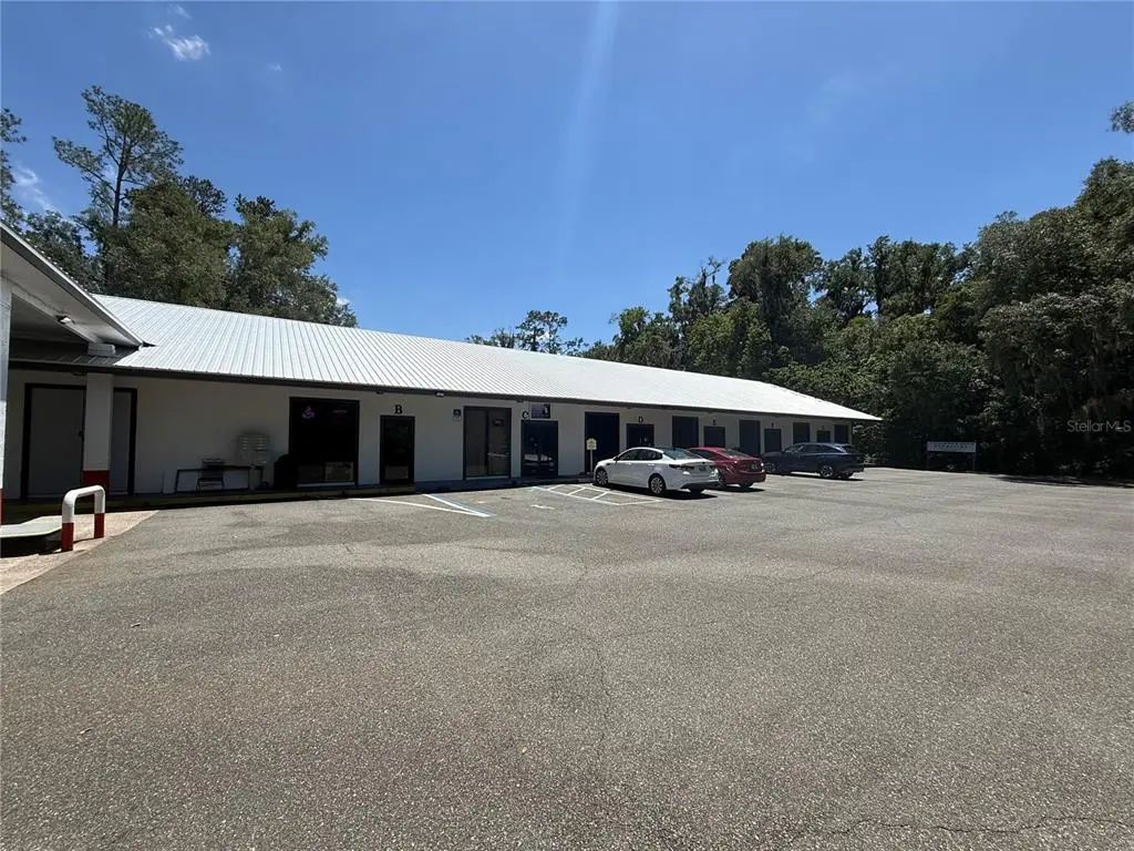 3380 Se Lake Weir Avenue G, OCALA