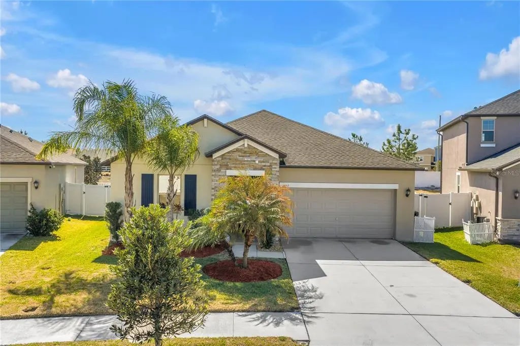 11827 Sunburst Marble Road, RIVERVIEW