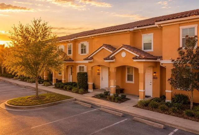 2618 Roadster Lane, KISSIMMEE