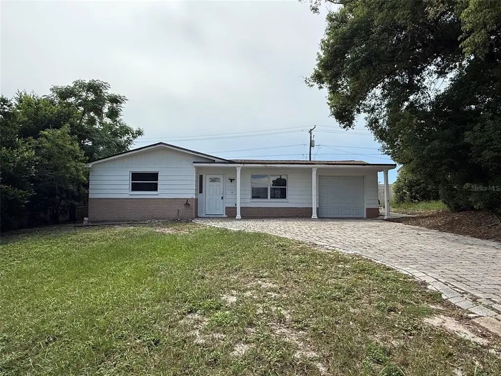 4306 Beacon Square Drive, HOLIDAY