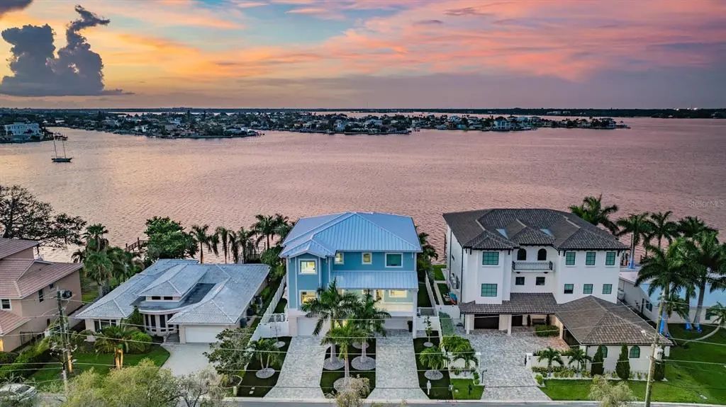 7 Paradise Lane, TREASURE ISLAND