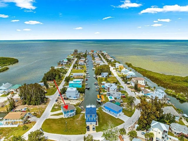 6771 Seaview Boulevard, HUDSON