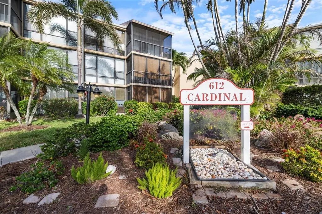612 Bird Bay Drive S 112car, VENICE
