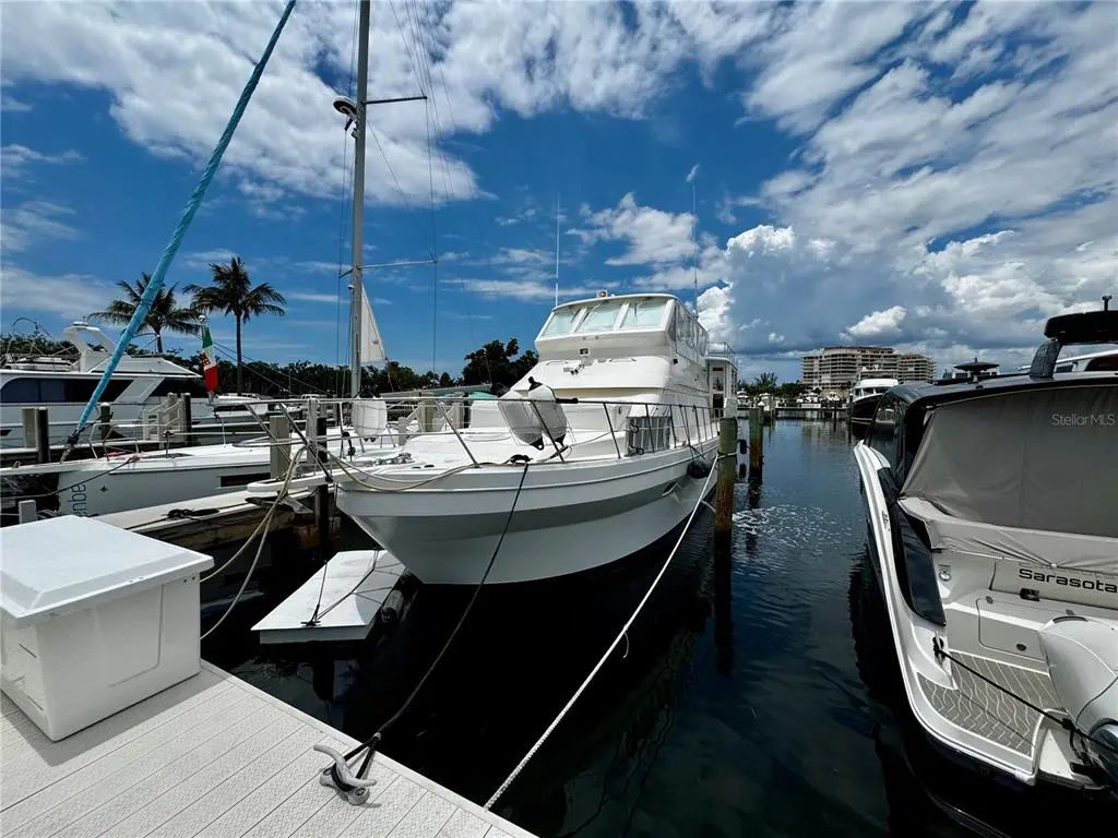 2600 Harbourside Drive C11, LONGBOAT KEY