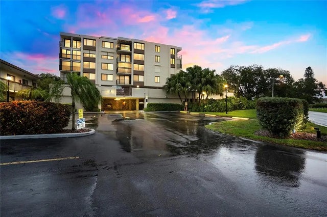 6219 Palma Del Mar Boulevard S 301, ST PETERSBURG